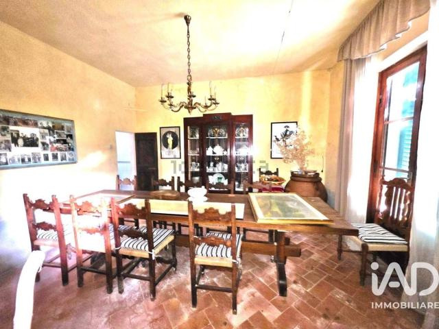 Casa in vendita a Cantagallo, Toscana
