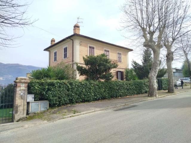 Casa in vendita a Cantalupo In Sabina, Lazio