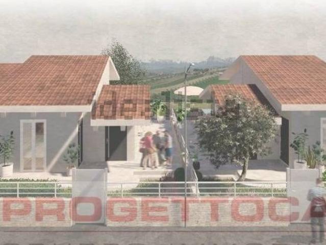 Casa in vendita a Unione dei Comuni della Val Vibrata, Colonnella