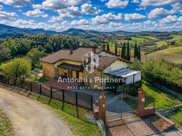 Casa in vendita a Collazzone, Umbria