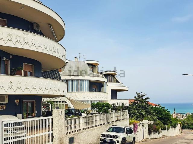 Casa in vendita a Pescara Colli, Pescara