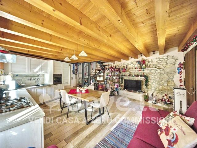 Casa in vendita a Val Liona, Villaga