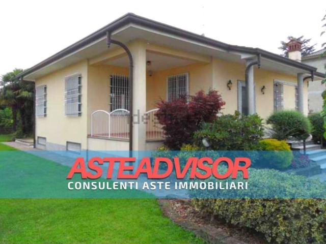 Casa in vendita a Monza, Rondò dei Pini