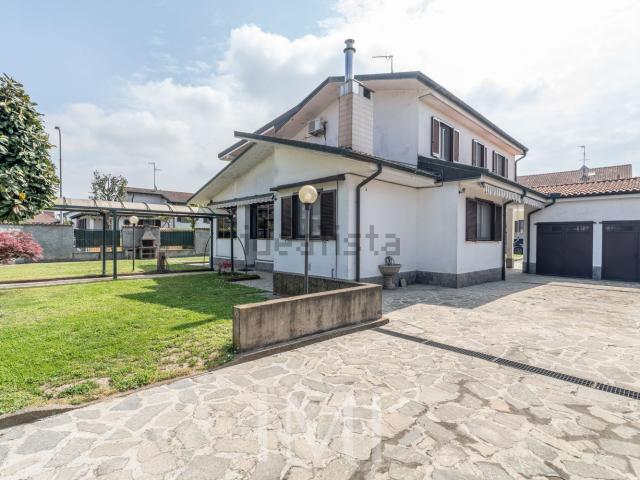 Casa in vendita a Unione dei Comuni I Fontanili, Gudo Visconti