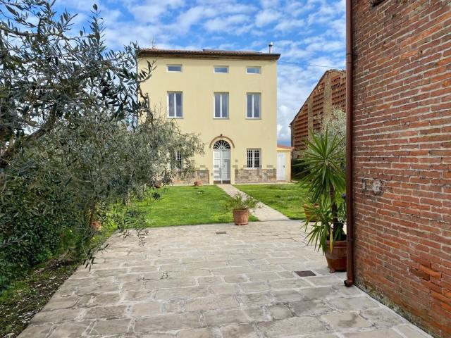 Casa in vendita a Toringo, Capannori