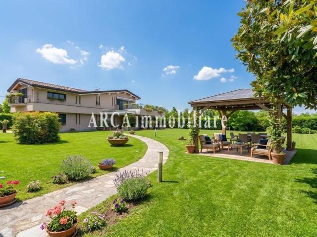 Casa in vendita a Tonfano, Toscana