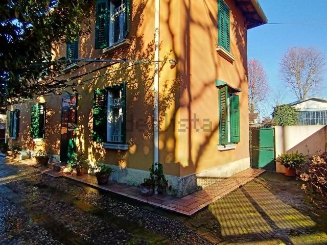 Casa in vendita a Paderno, Reana Del Roiale