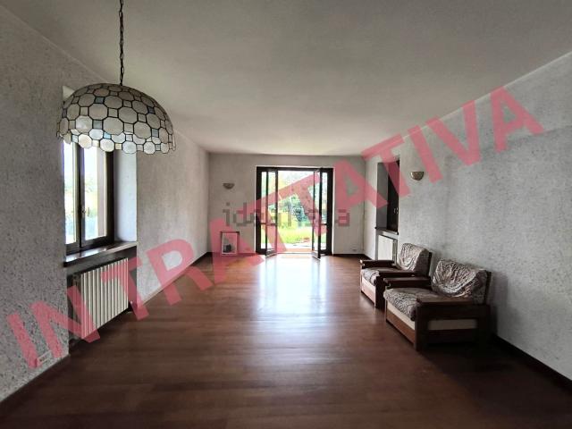 Casa in vendita a Arluno, Lombardia
