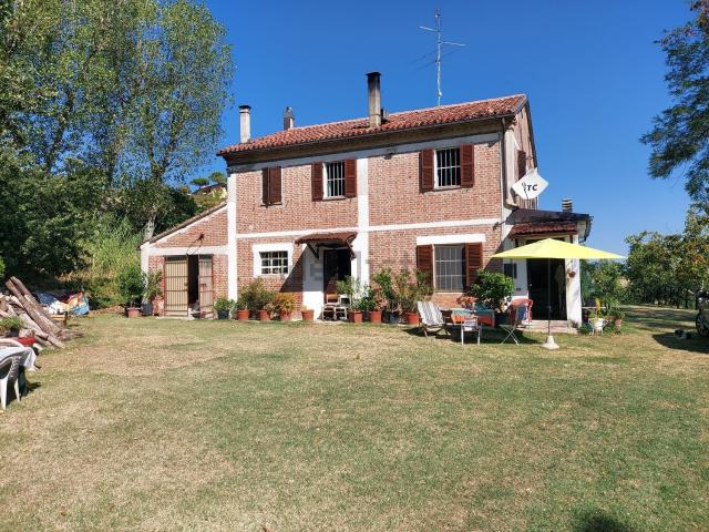 Casa in vendita a Marche, Pesaro E Urbino