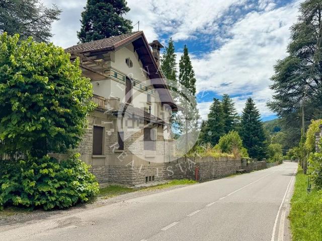 Casa in vendita a Alta Valle Intelvi, Lanzo D'intelvi