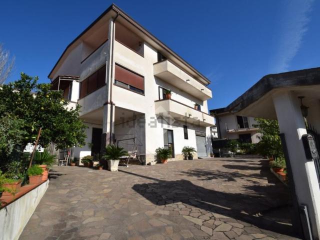 Casa in vendita a Sant'agata De' Goti, Campania