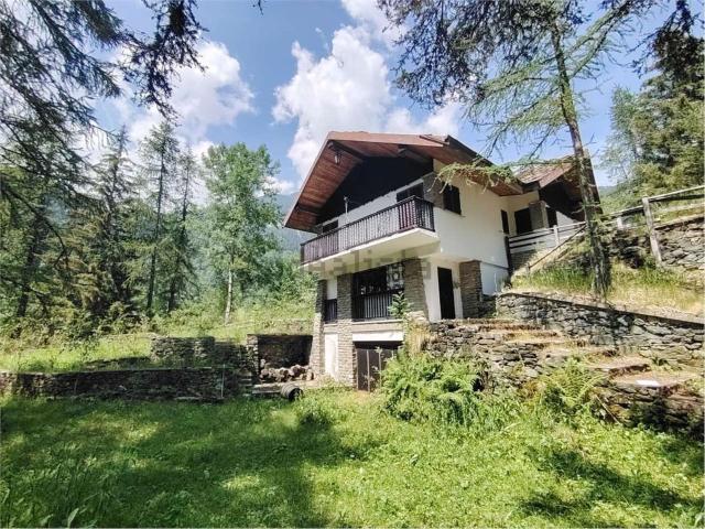 Casa in vendita a Champorcher, Aosta