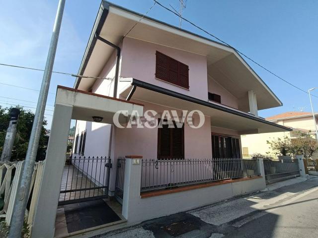 Casa in vendita a Villa Fiore, Alba Adriatica