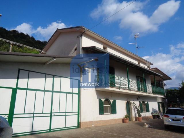 Casa in vendita a Valleluce, Sant'Elia Fiumerapido