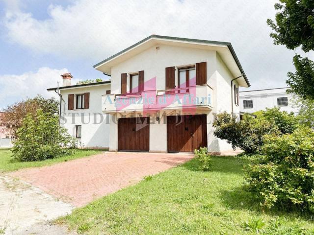 Casa in vendita a Sermide e Felonica, Moglia Di Sermide