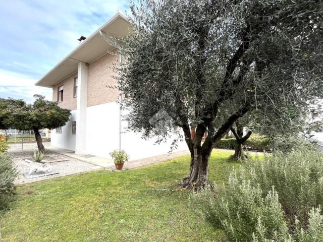 Casa in vendita a Angarano, Bassano Del Grappa