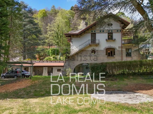 Casa in vendita a Alta Valle Intelvi, Lanzo D'intelvi