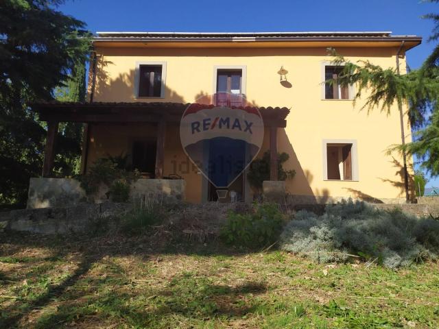 Casa in vendita a Calabria, Cosenza