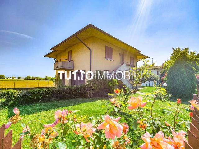 Casa in vendita a Azzano San Paolo, Lombardia