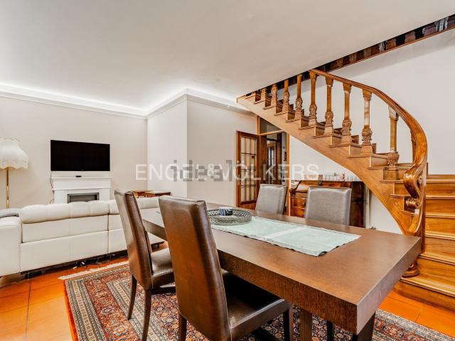 Casa in vendita a Castagnole, Paese