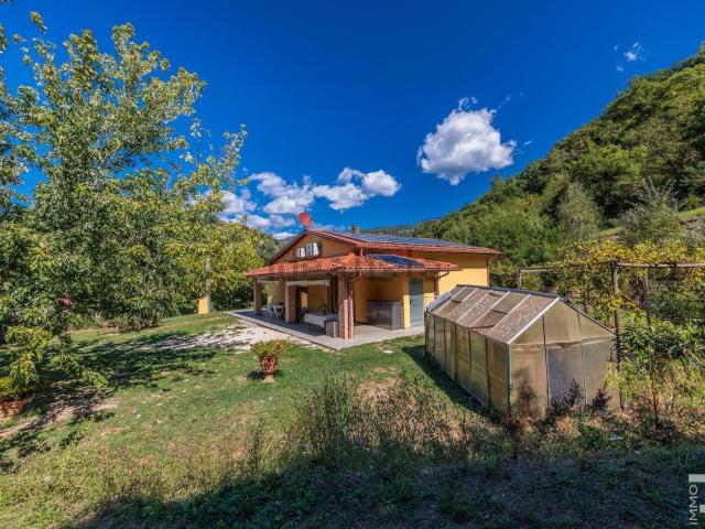 Casa in vendita a Castelfranco di Sopra, Castelfranco Piandiscò