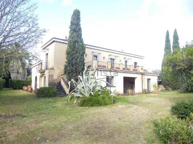 Casa in vendita a Aci Sant'antonio, Sicilia