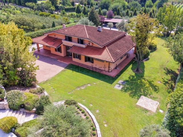 Casa in vendita a Salionze, Valeggio sul Mincio
