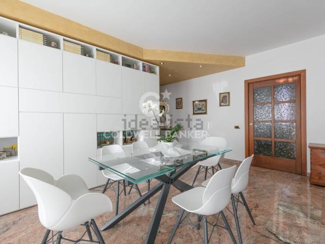 Casa in vendita a Magnago, Lombardia