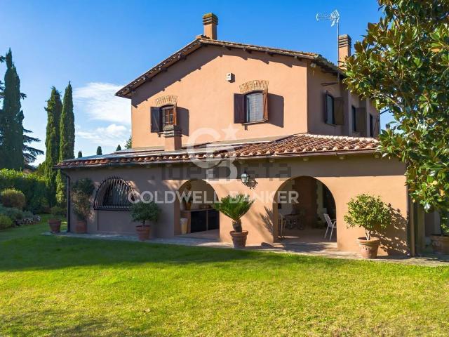 Casa in vendita a Nepi, Lazio