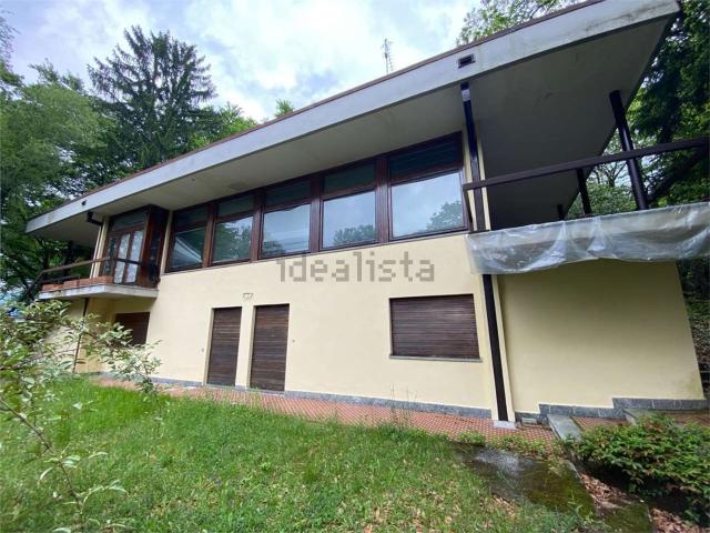 Casa in vendita a Comunità Montana del Piambello, Valganna