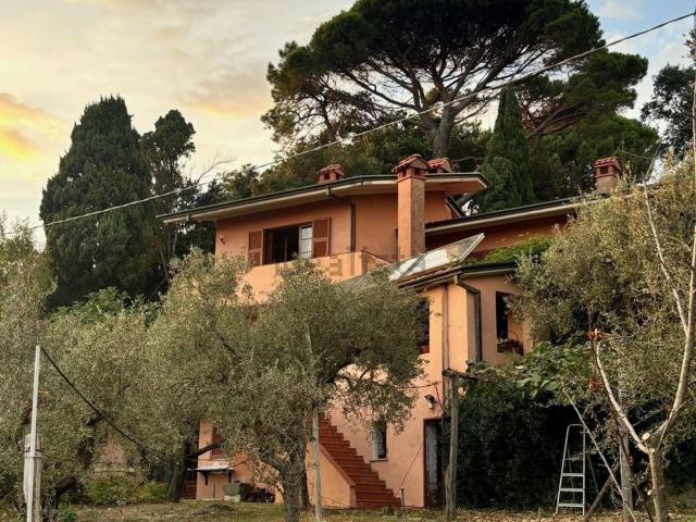 Casa in vendita a Unione di comuni Montana Lunigiana, Fosdinovo