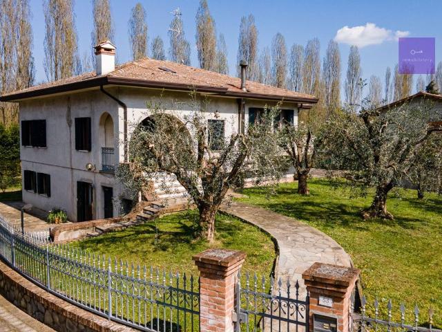 Casa in vendita a Galzignano Terme, Veneto