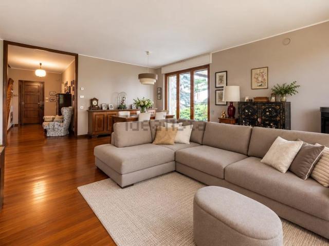 Casa in vendita a Pecetto Torinese, Torino