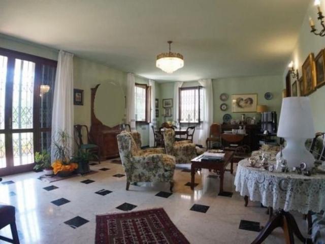 Casa in vendita a San Giuliano Terme, Toscana