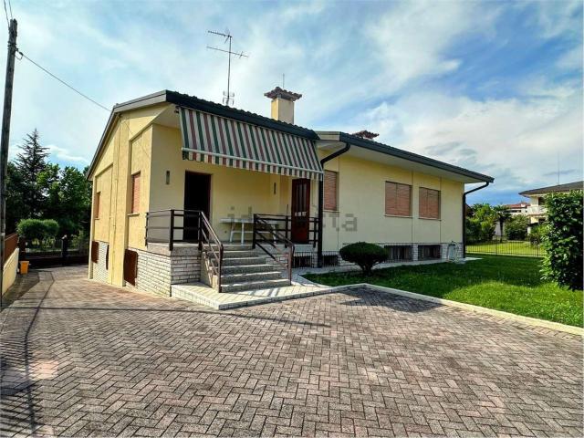 Casa in vendita a Rorai Grande, Pordenone