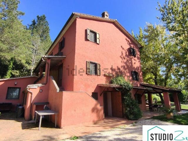 Casa in vendita a Giove, Umbria