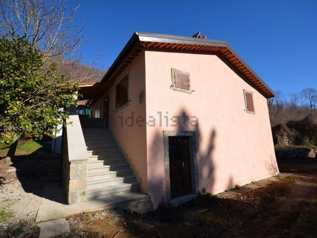 Casa in vendita a Unione dei Comuni Montani Amiata Grossetana, Santa Fiora