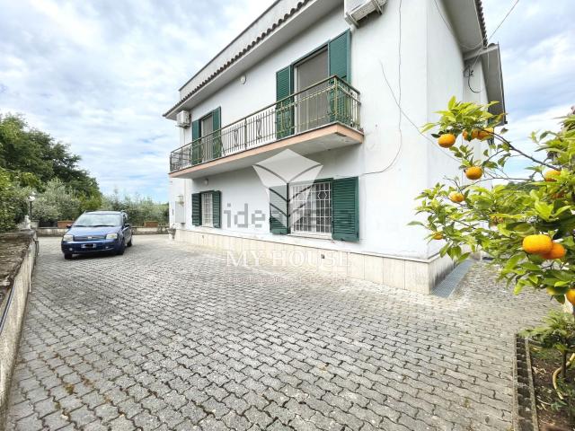Casa in vendita a Piglio, Frosinone
