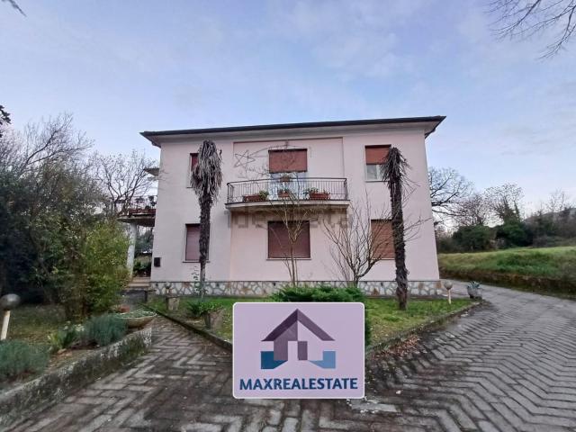 Casa in vendita a Morolo, Lazio
