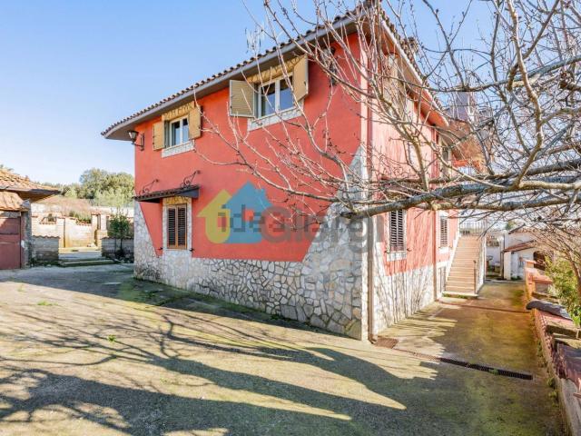 Casa in vendita a Macere, Roma Capitale