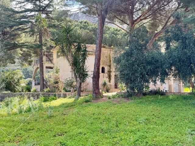 Casa in vendita a Castellammare Del Golfo, Sicilia