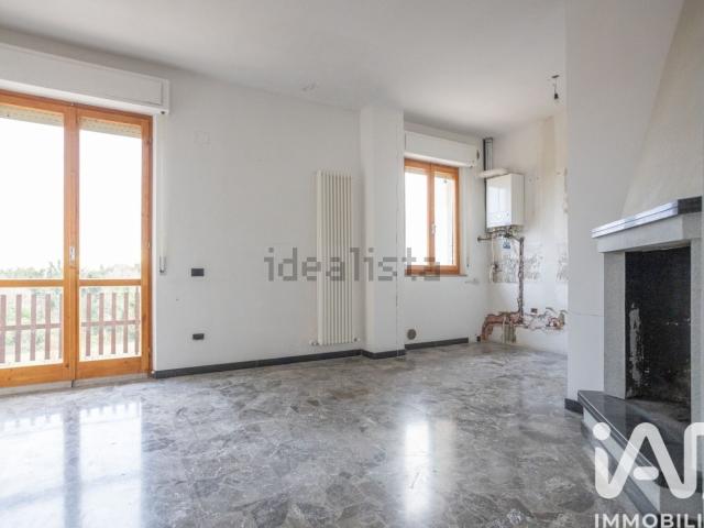 Casa in vendita a Chiesanuova, Marche