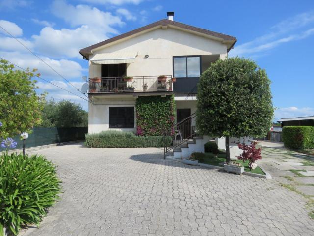 Casa in vendita a Rocca San Giovanni, Abruzzo