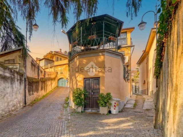 Casa in vendita a Rivoli, Torino