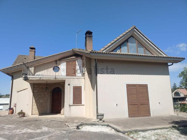 Casa in vendita a Piazza, Sicilia