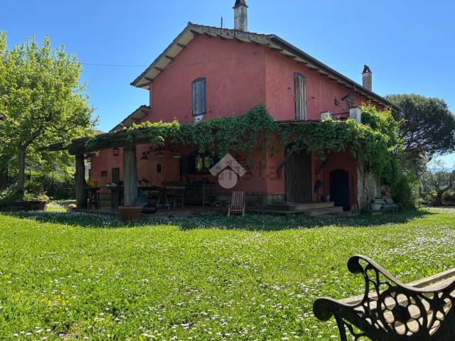 Casa in vendita a Roma Capitale, Lazio