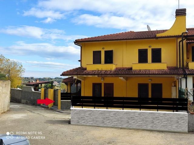 Casa in vendita a Calabria, Catanzaro