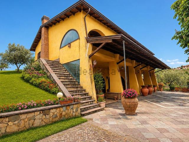 Casa in vendita a Casali di Poggio Nativo, Poggio Nativo