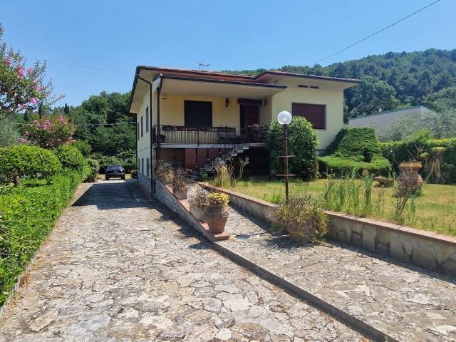 Casa in vendita a Capannori, Toscana