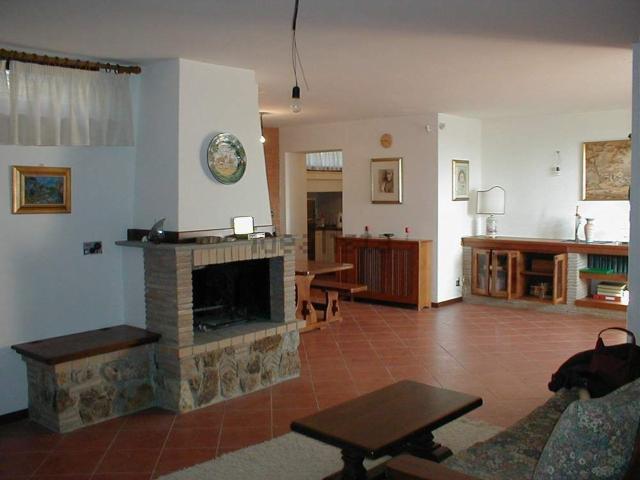 Casa in vendita a Canale Monterano, Roma Capitale